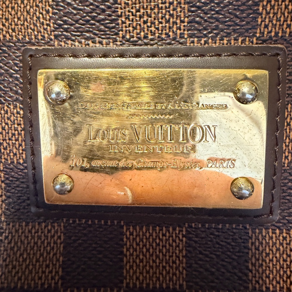 Louis Vuitton Damier Ebene Hampstead PM Tote - Picture 10 of 11